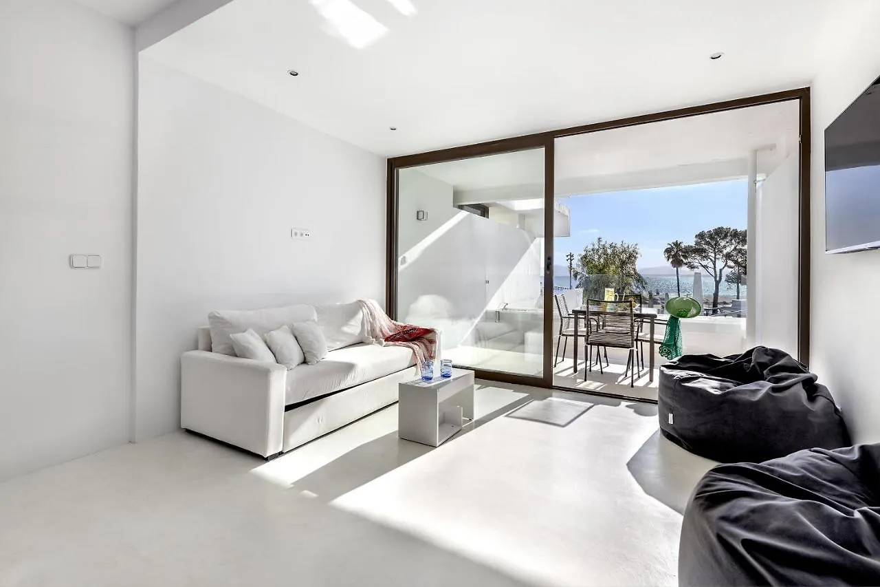 Beachfront Apartment In Alcudia Beach Cb 3